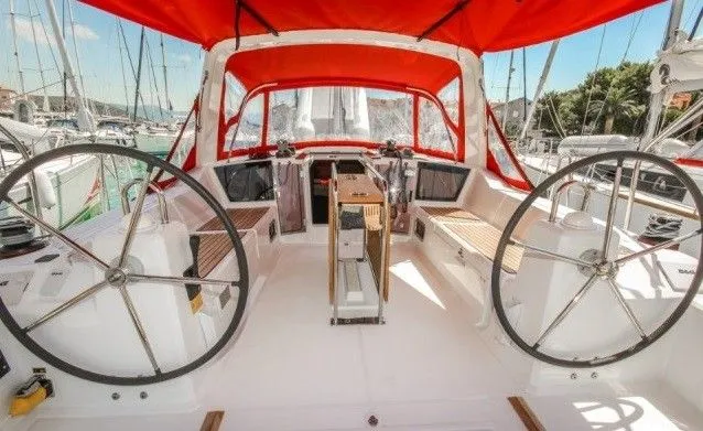 Pia Charterboot - 5