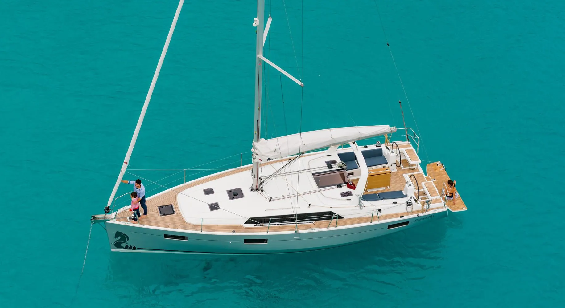Rent a 12.43m 3 Cabin Sailing Yacht in La Paz