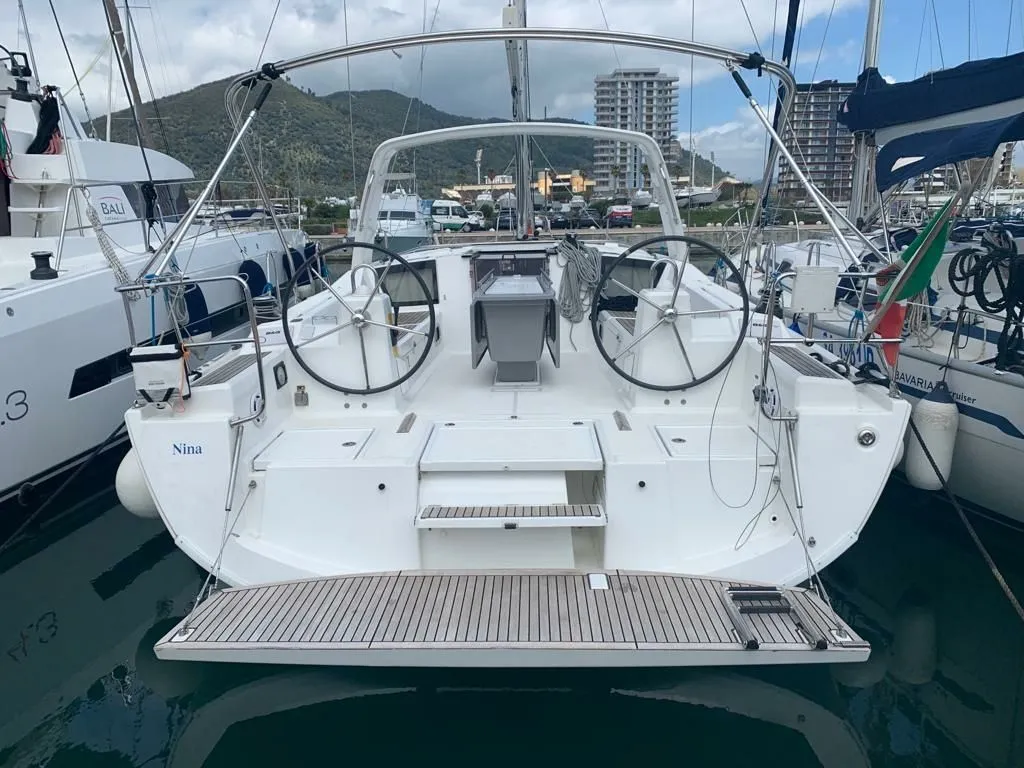 Explore Salerno on a 12.43m Rental Sailing Yacht Beneteau Oceanis 41.1