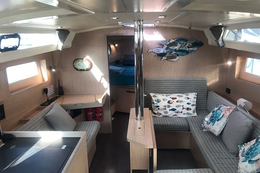 Explore Denia on a 11.97m 3 Cabin Sailing Yacht Rental