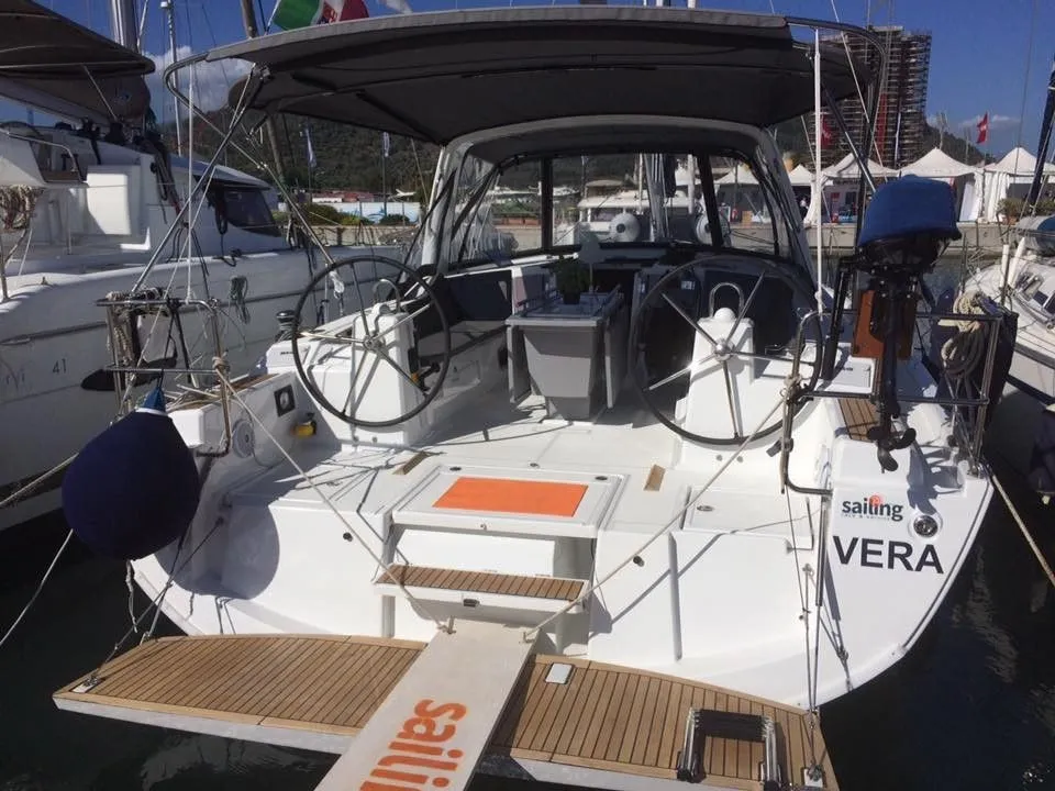 Vera Charterboot - 3