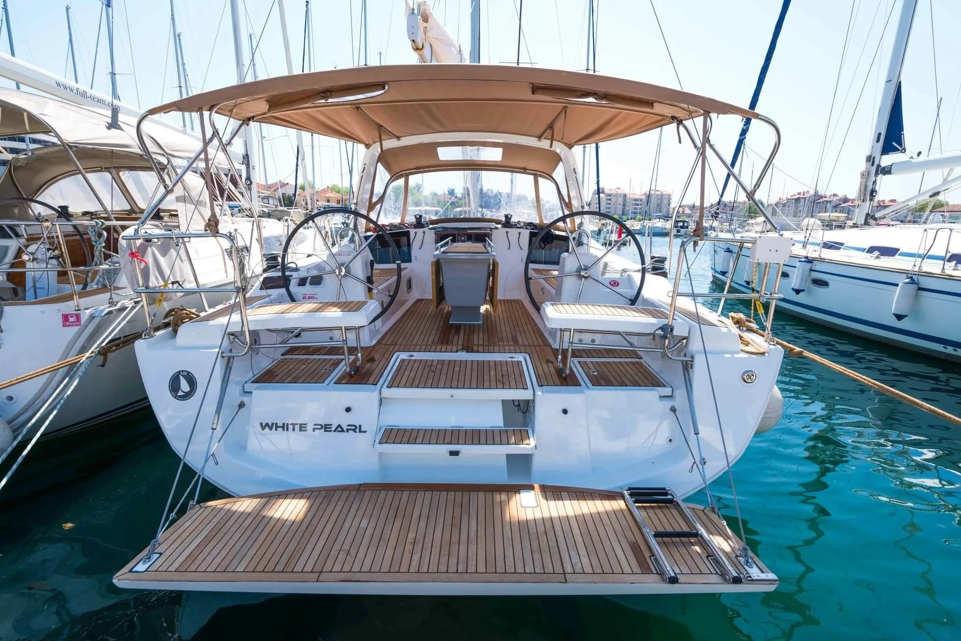 Tekne - Izola 12.43m Kiralık Yelkenli Yat