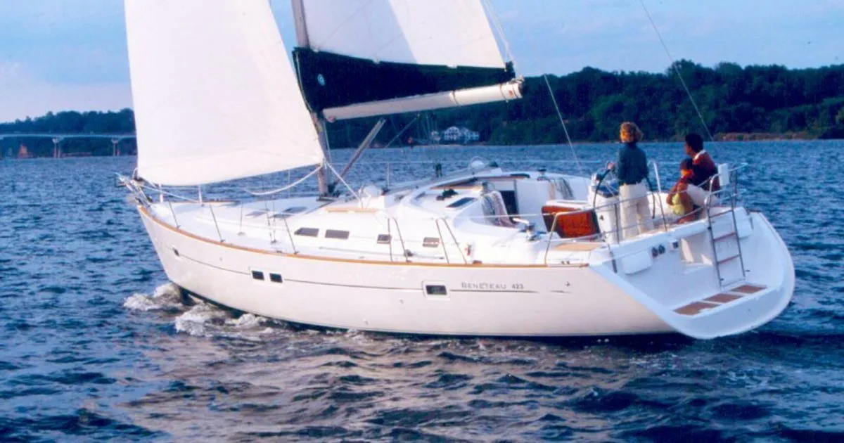 13.09m Brest Boat Hire