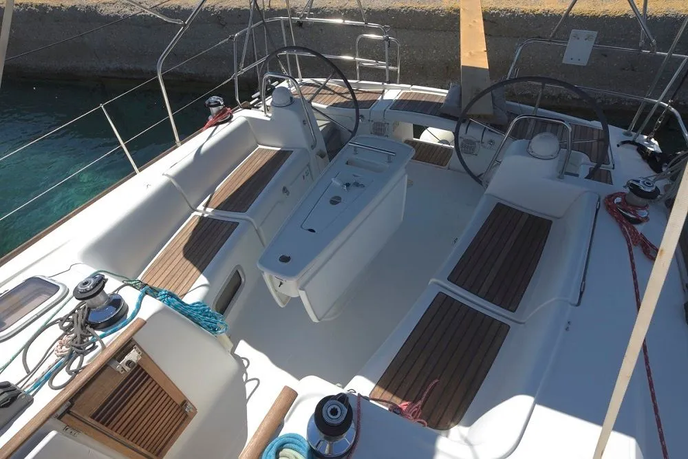 Aias Charter Boat
