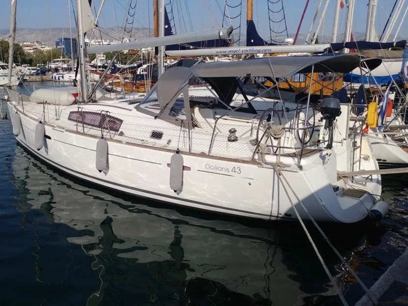 Beluga Charter Boat