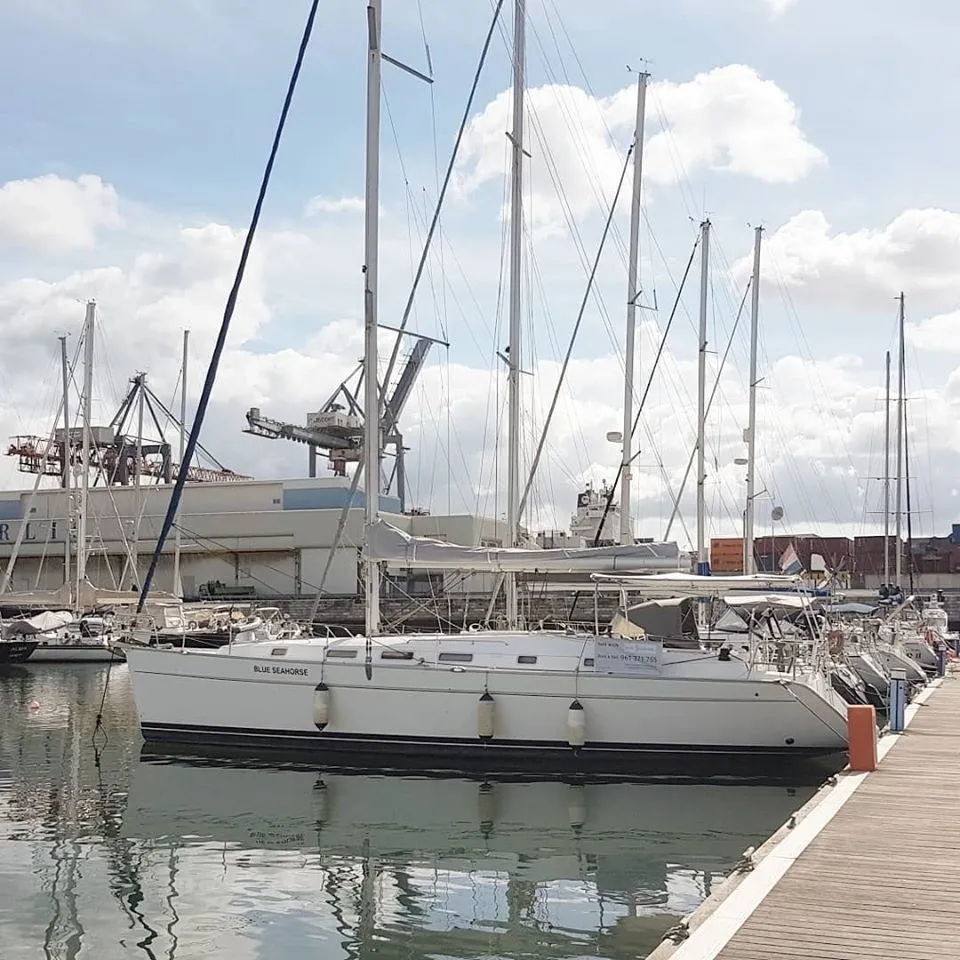 Explore La Savina on a 13.26m Rental Sailing Yacht Beneteau Oceanis 43