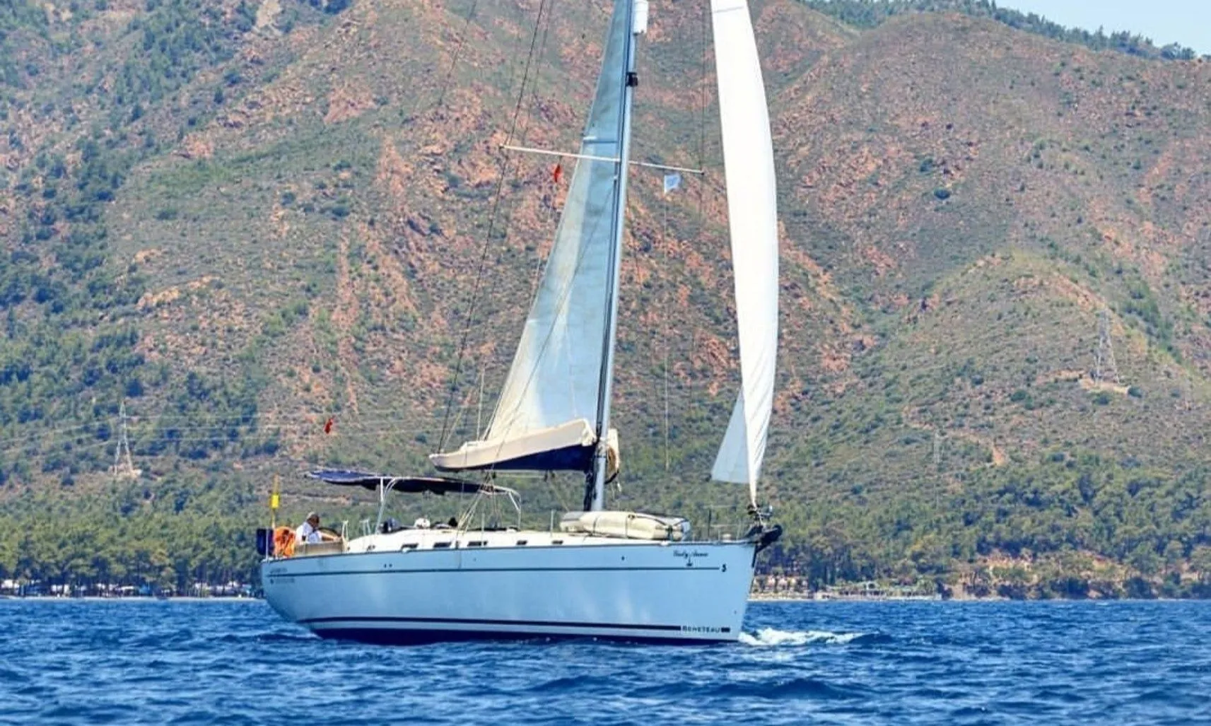 Explore La Savina on a 13.26m Rental Sailing Yacht Beneteau Oceanis 43