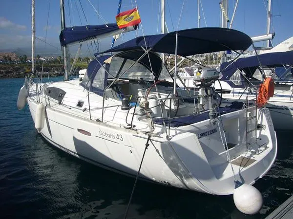 13.1m Santa Cruz de Tenerife Sailing Yacht Hire