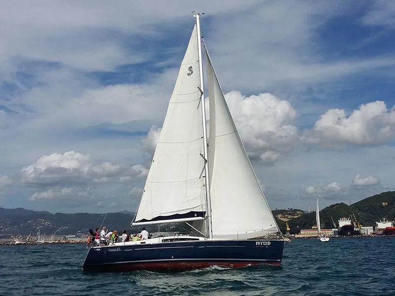Explore Le Grazie on a 13.13m Rental Sailing Yacht