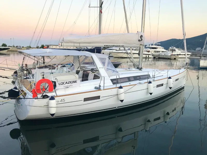 Atlantica Charter Boat