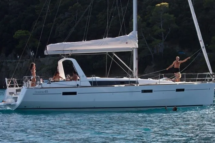 Dark Horse 2 Charter Boat