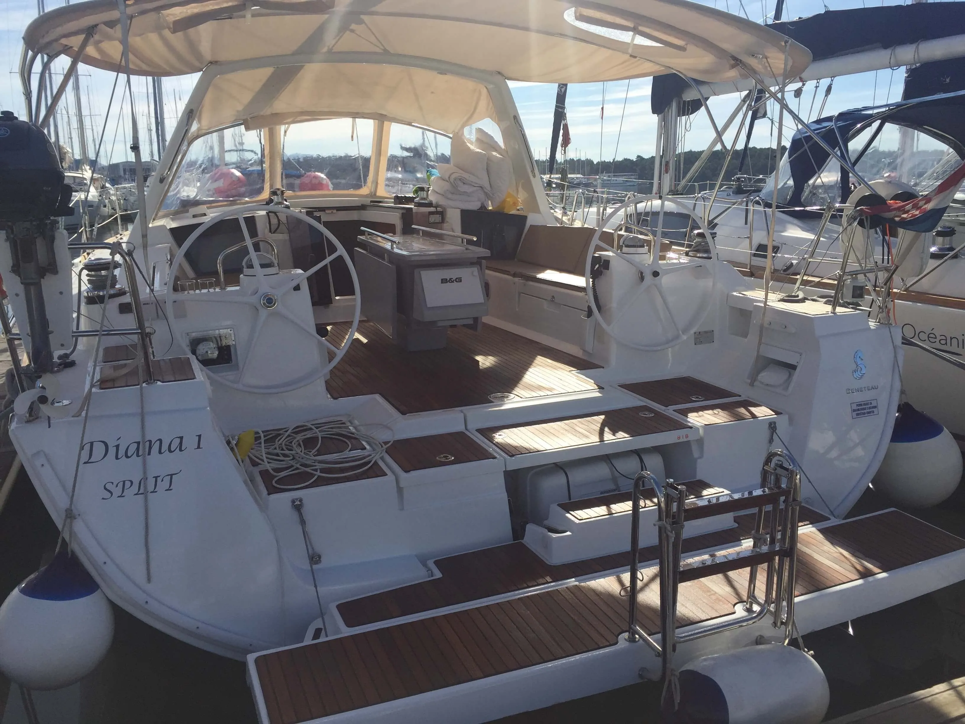 13.85m Šibenik 4 Cabin Sailing Yacht Hire