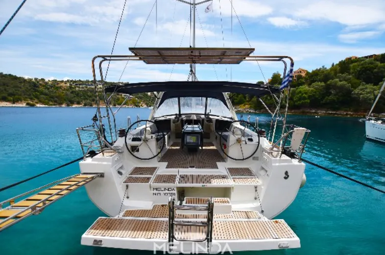 Charter a 13.85m Beneteau Oceanis 45 in Lefkada