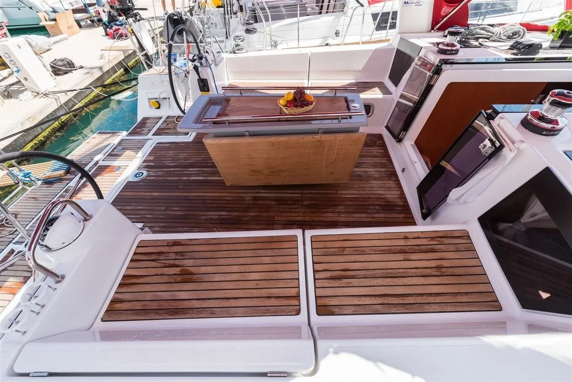 Mobula One Mietboot - 5