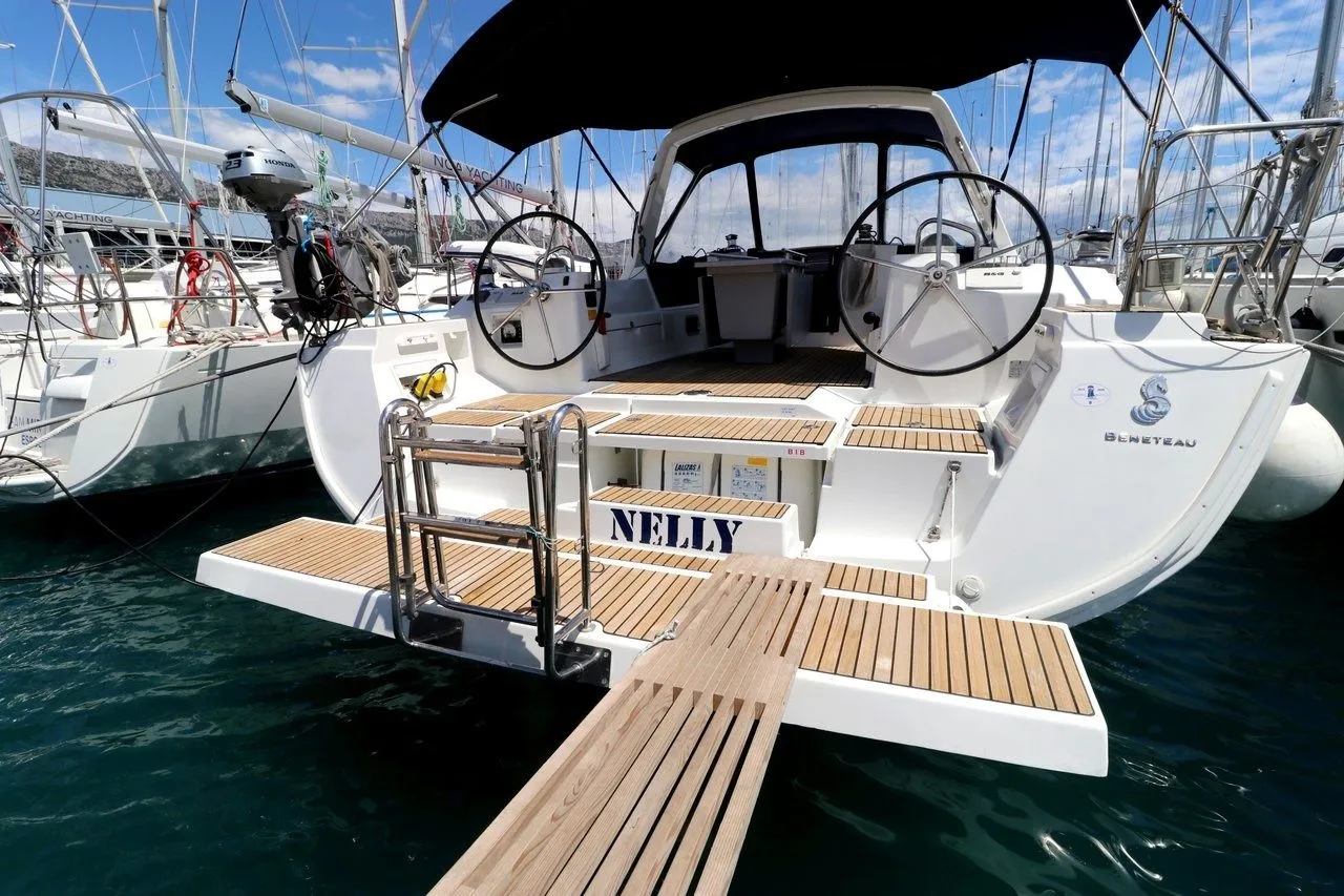Nelly Charter Boat - 3