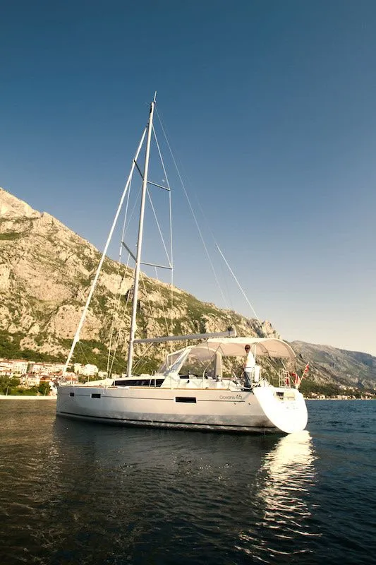 Shuffle Charter Boat