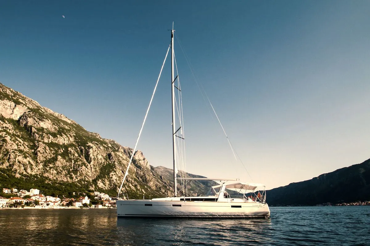 13.85m Sevastopol Sailing Yacht Hire