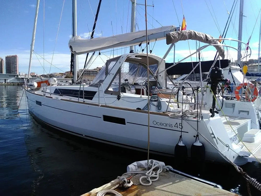 Tornafort Charter Boat