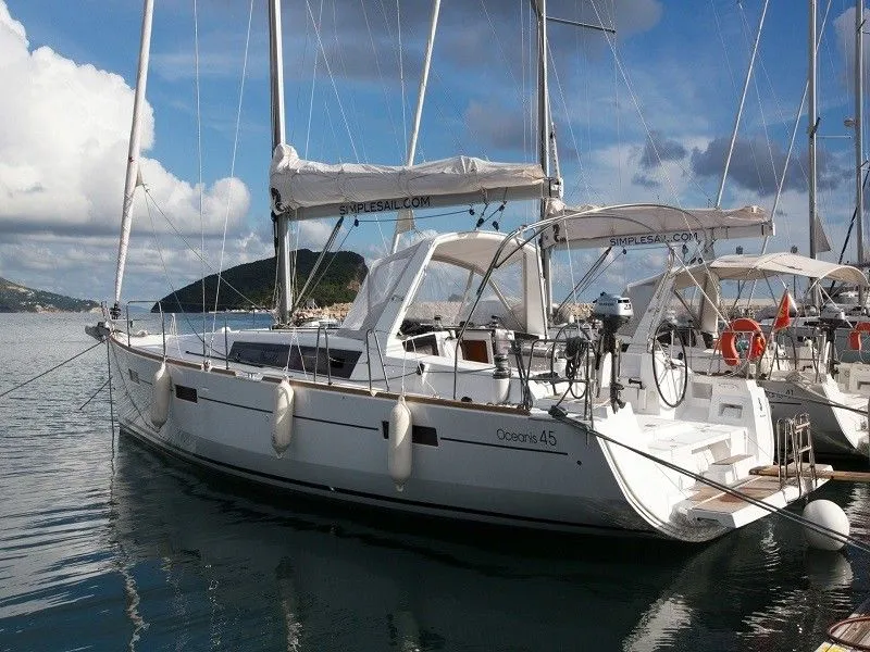 Charter a 13.85m Sailing Yacht Beneteau Oceanis 45 in Tivat