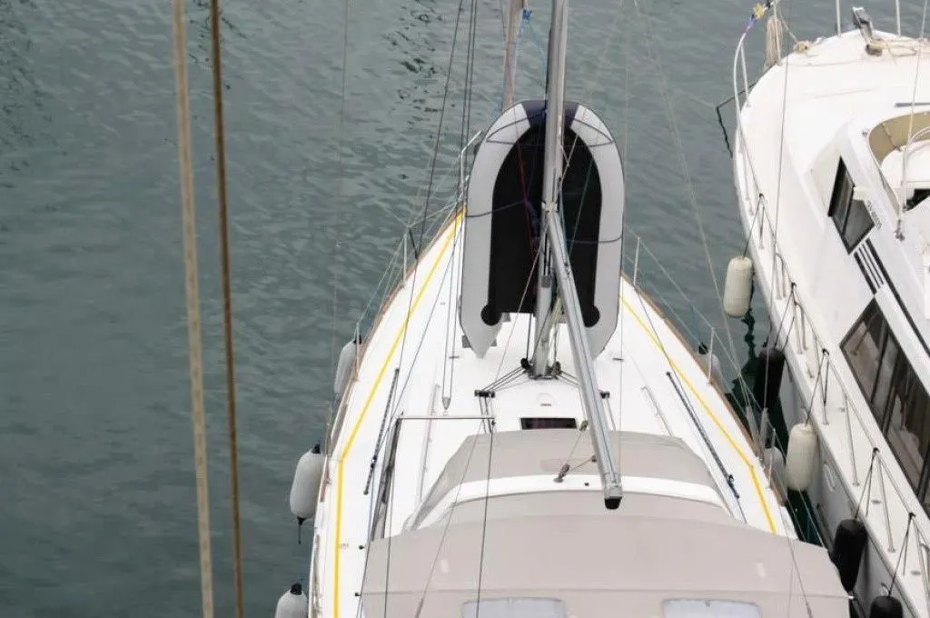 Zephyros Charter Boat - 5