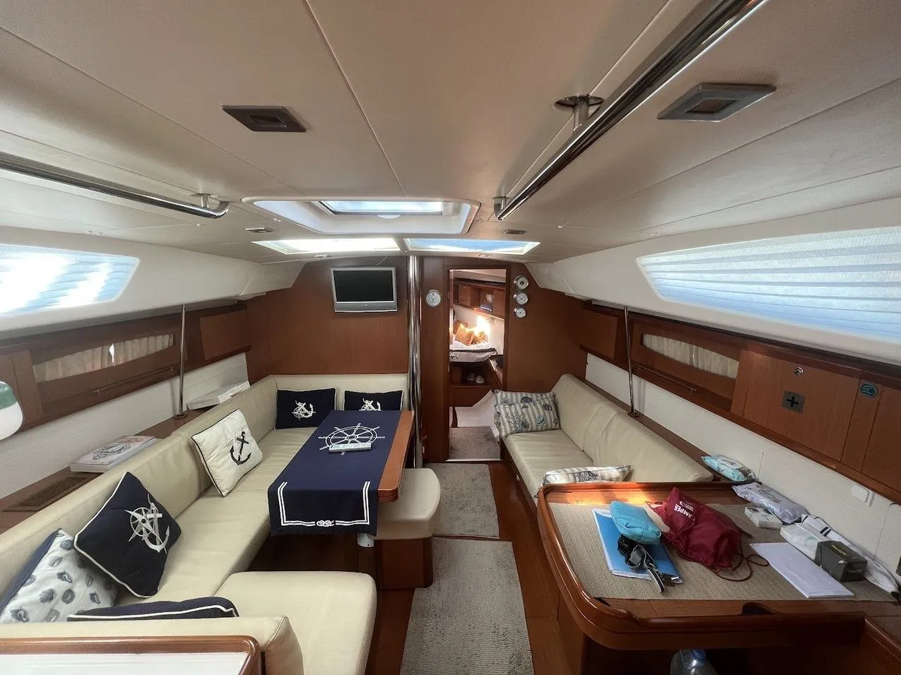 Чартер Edalili - 4