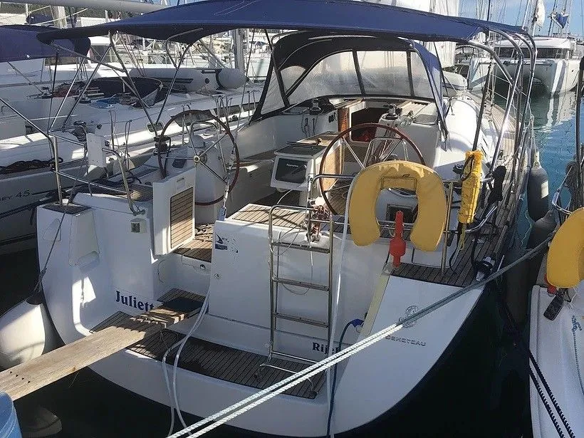 Juliette Charter Boat - 3