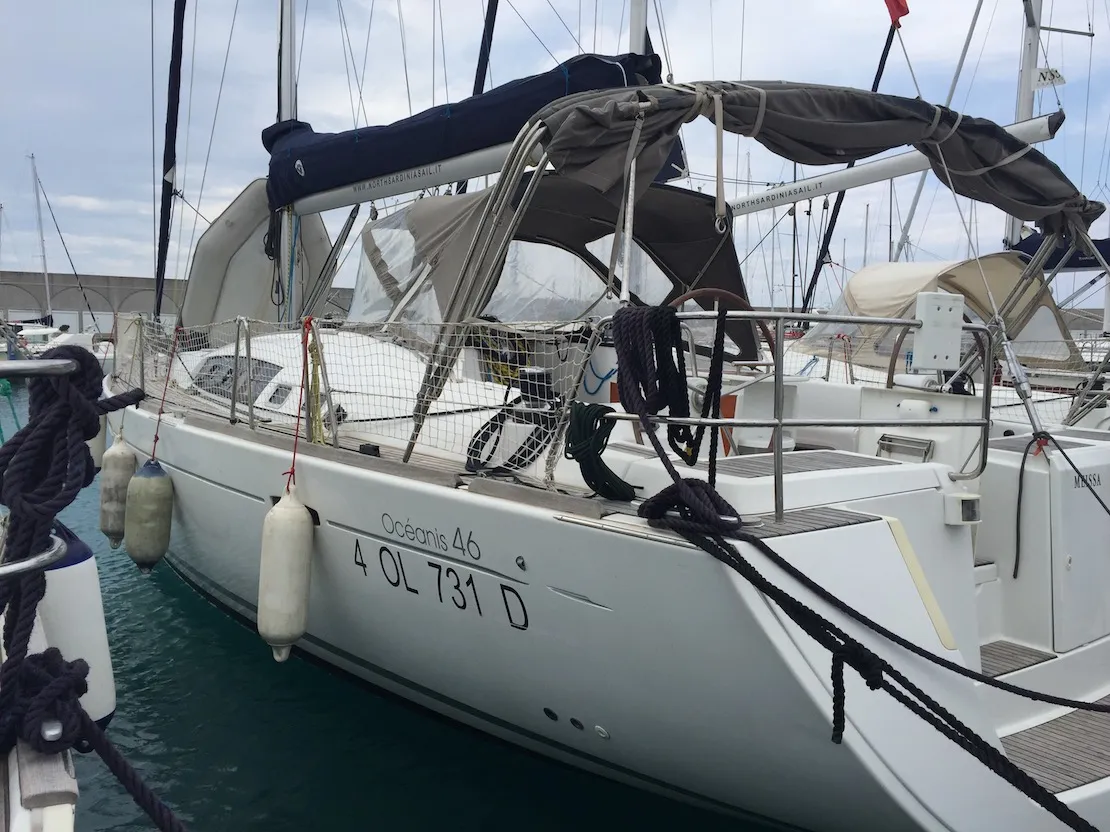 Charter a 14.09m Boat in Castiglioncello