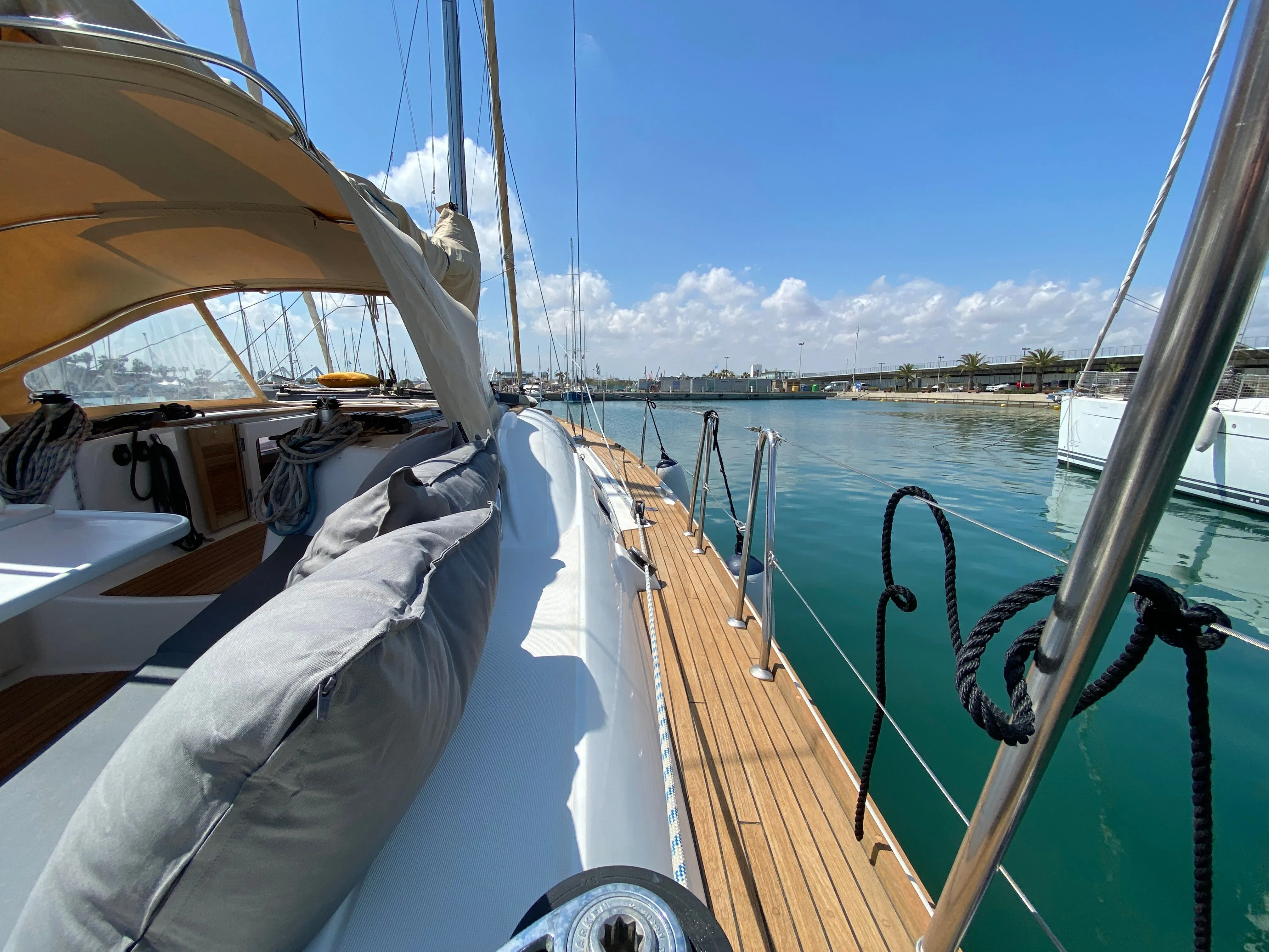 Oqre Charter Boat