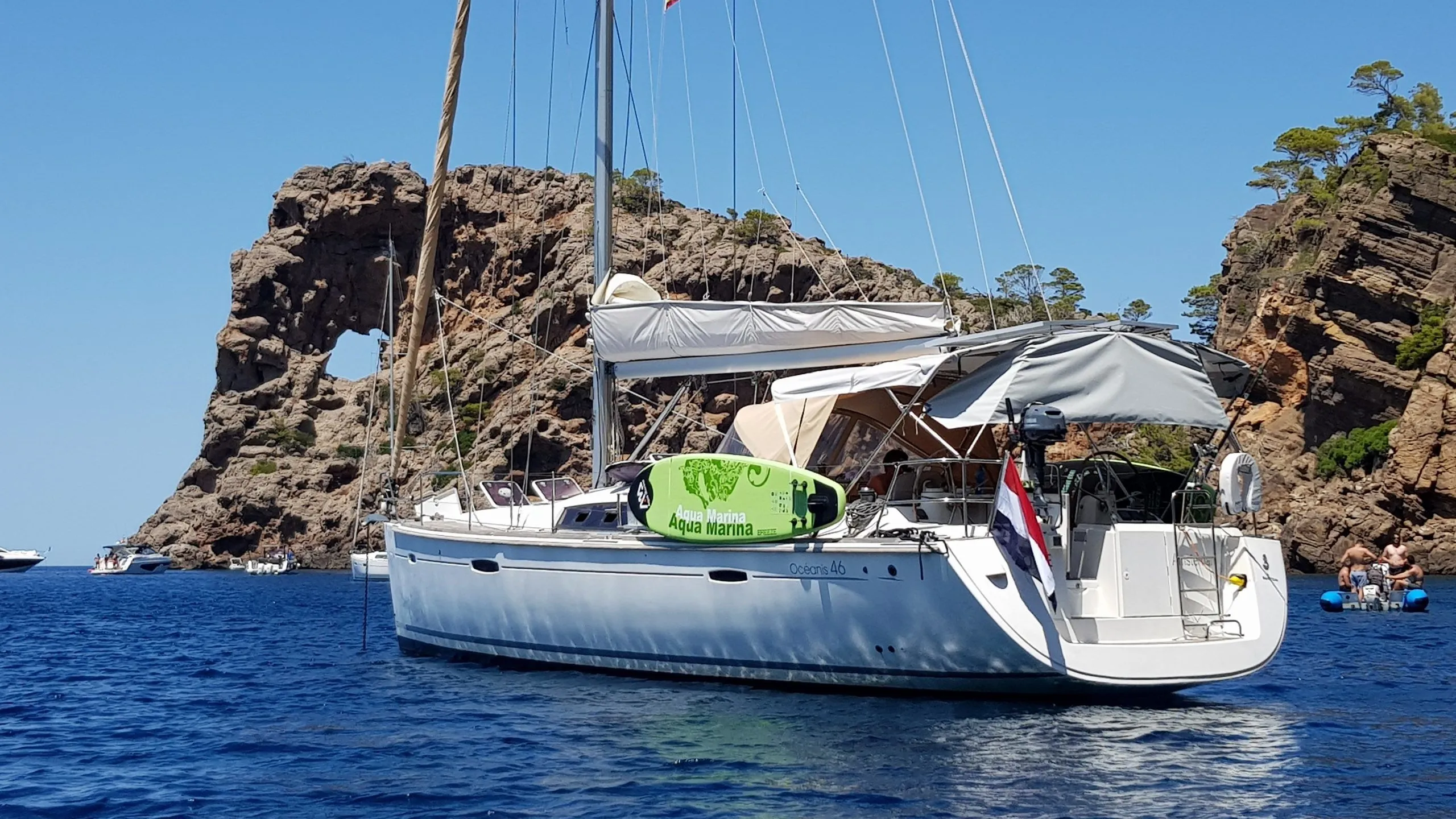 Rent a 14.4m Boat in Valencia