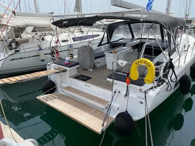 Bar Bar Charter Boat - 4