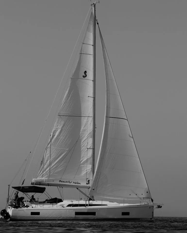Beautiful Helen Charterboot - 3