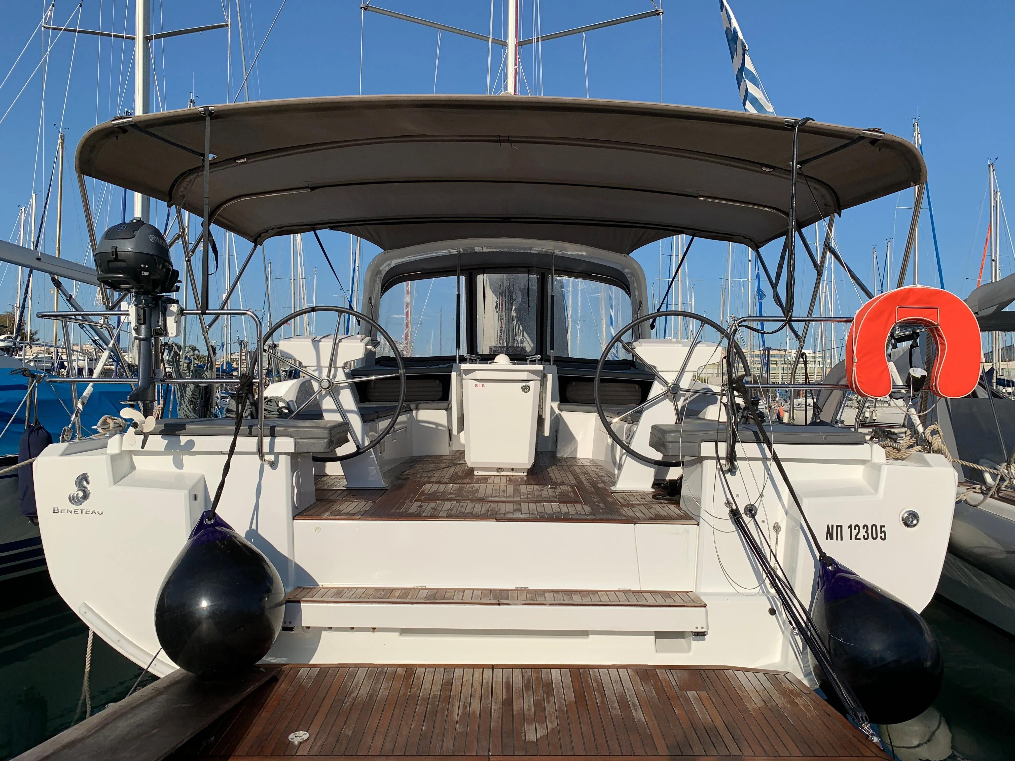 Blue Satellite Charter Boat - 4