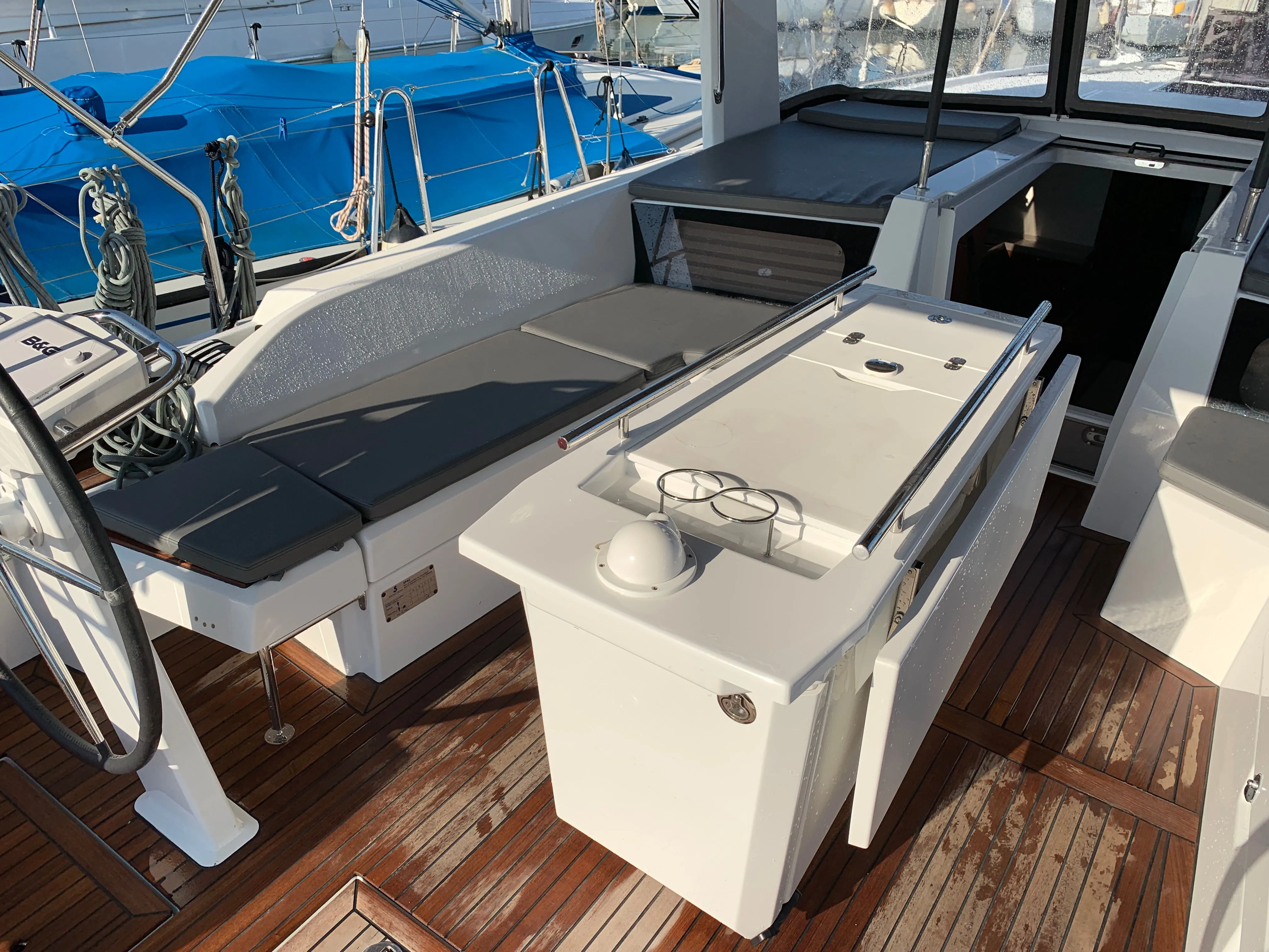 Blue Satellite Charter Boat - 5