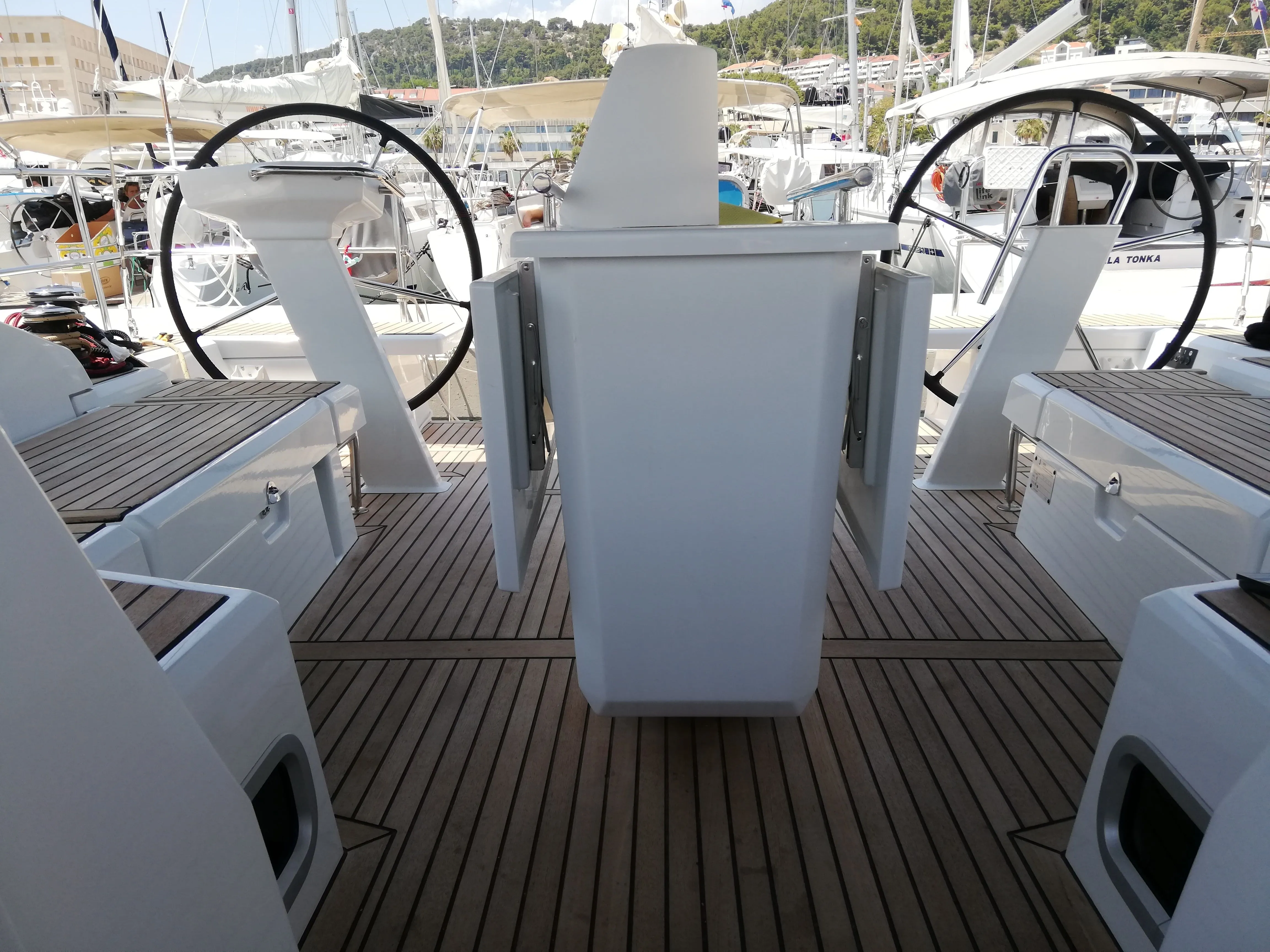 Despacito Mietboot - 5