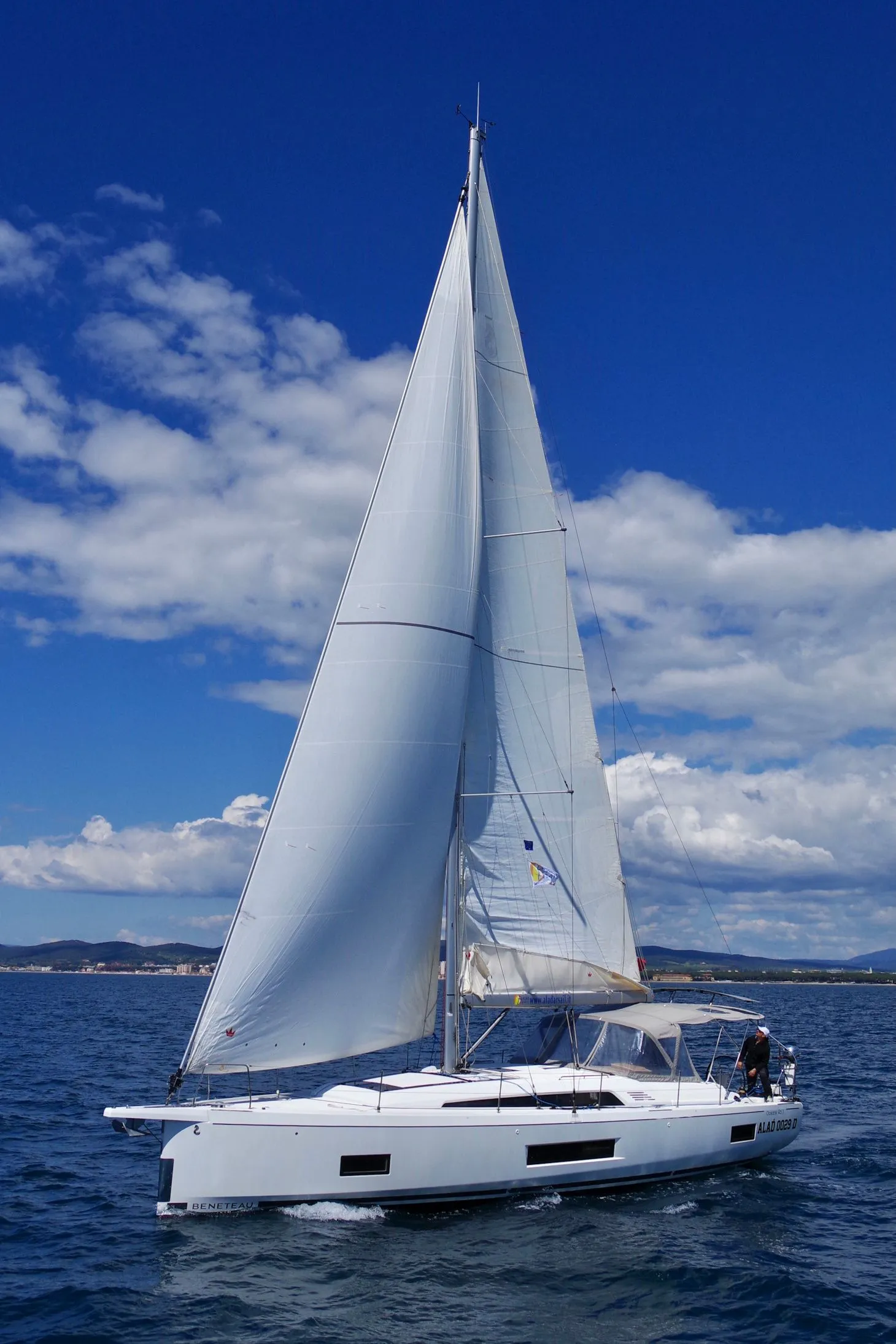Emma Charter Boat