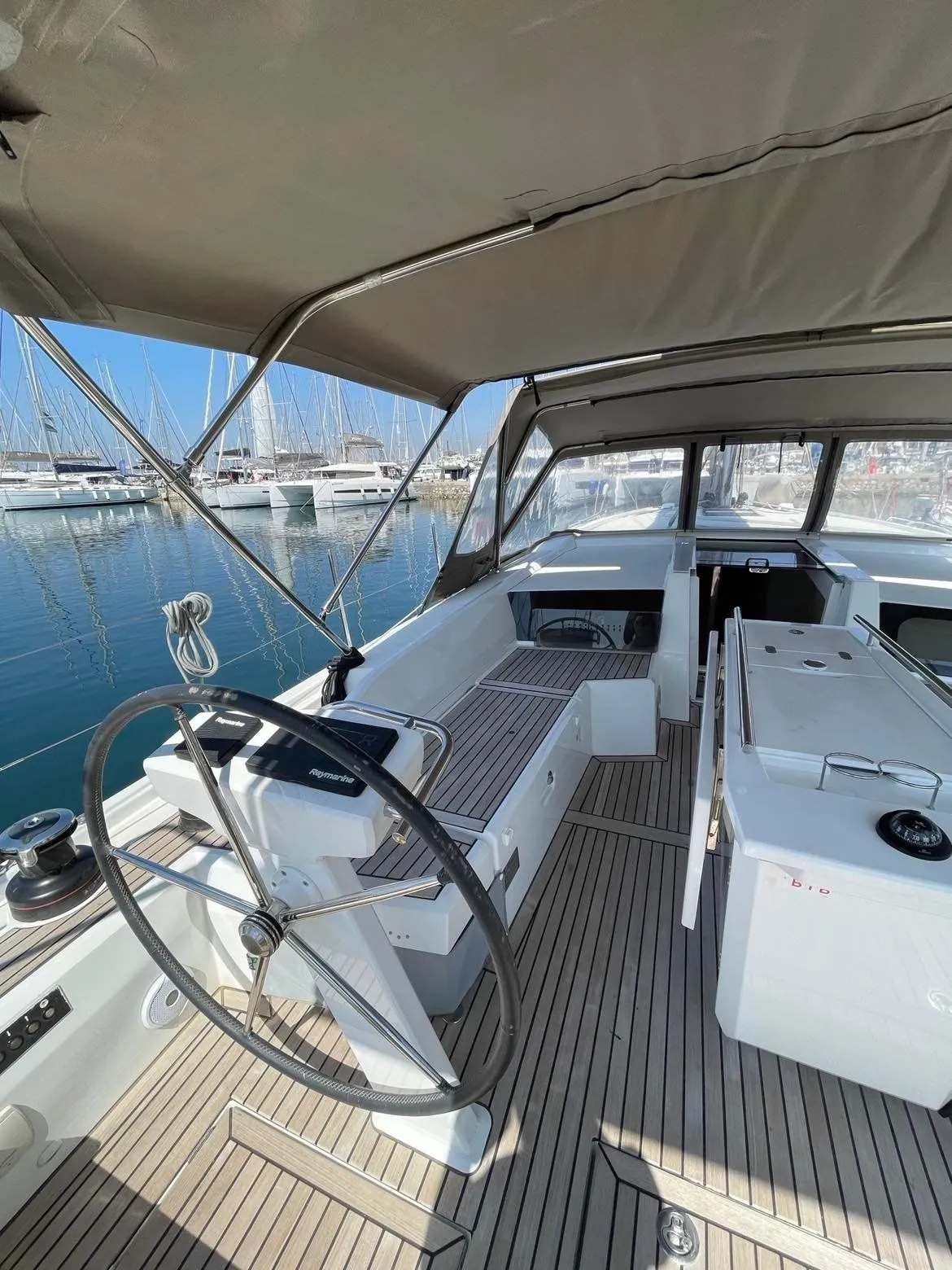 Kos 46.9 Charterboot - 3