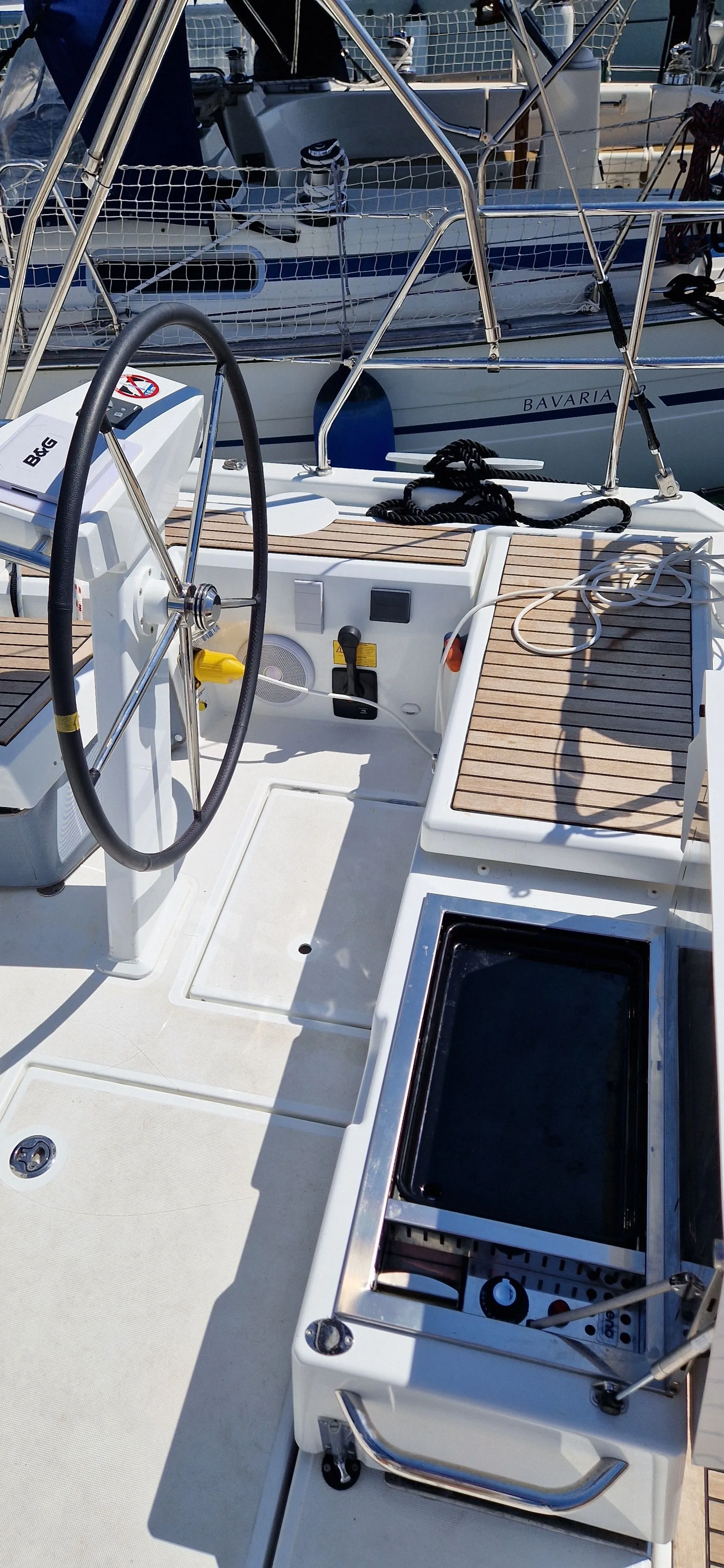 Luna Mietboot - 3