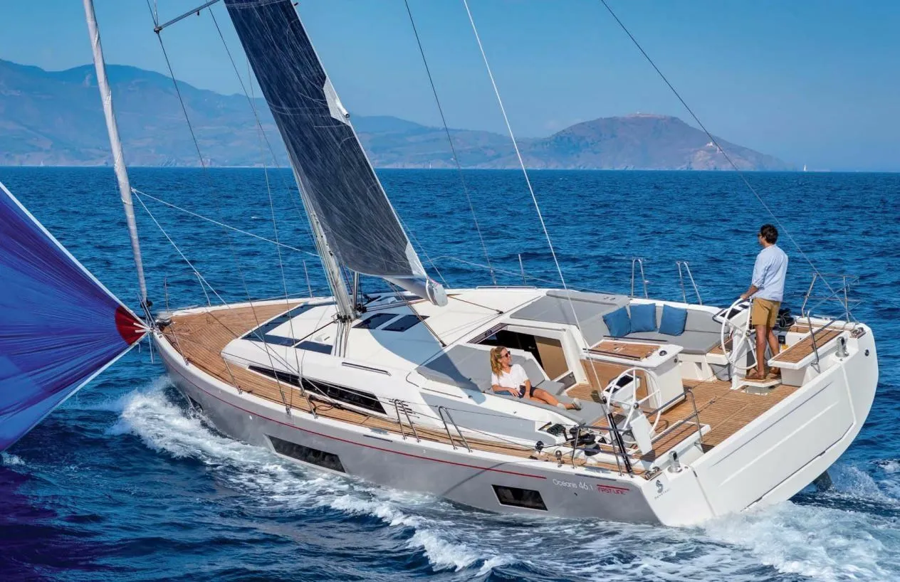 Lucy Charter Boat