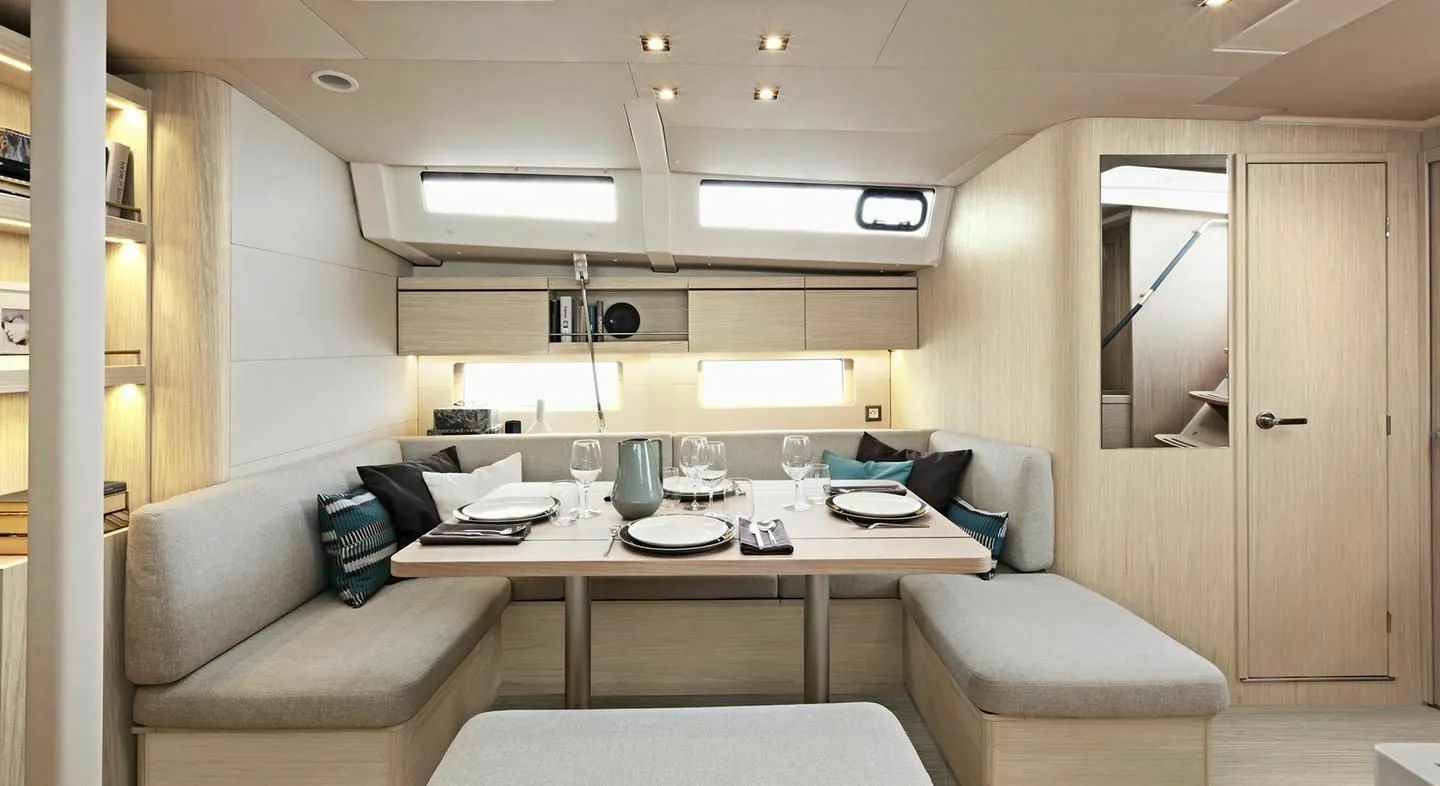 Sunsail 23 Charter Boat