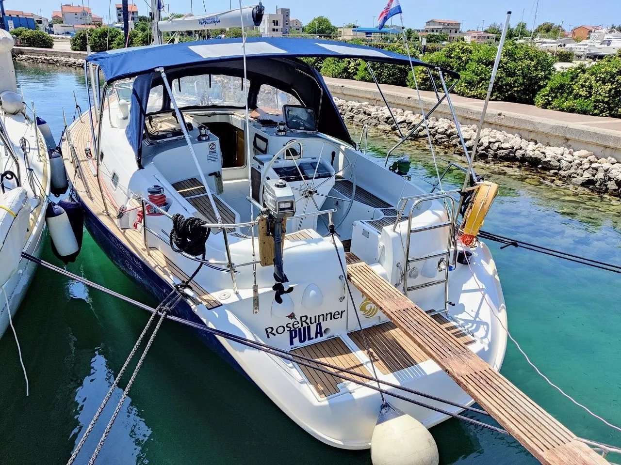 Rose Runner Charter Boat