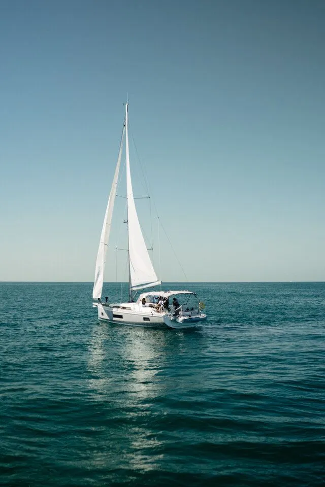 Charter a 14.09m Beneteau Oceanis 46.1 Sailing Yacht in St. Petersburg