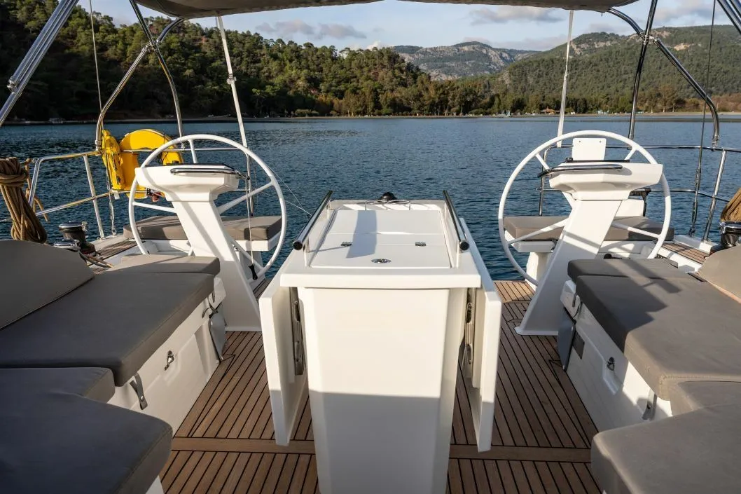 Thetis Charterboot - 3