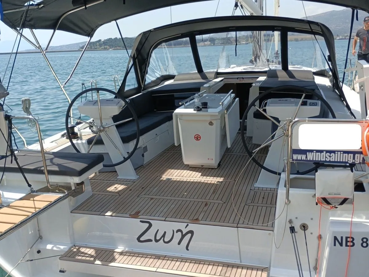 Charter a 14.6m 5 Cabin Sailing Yacht in Volos