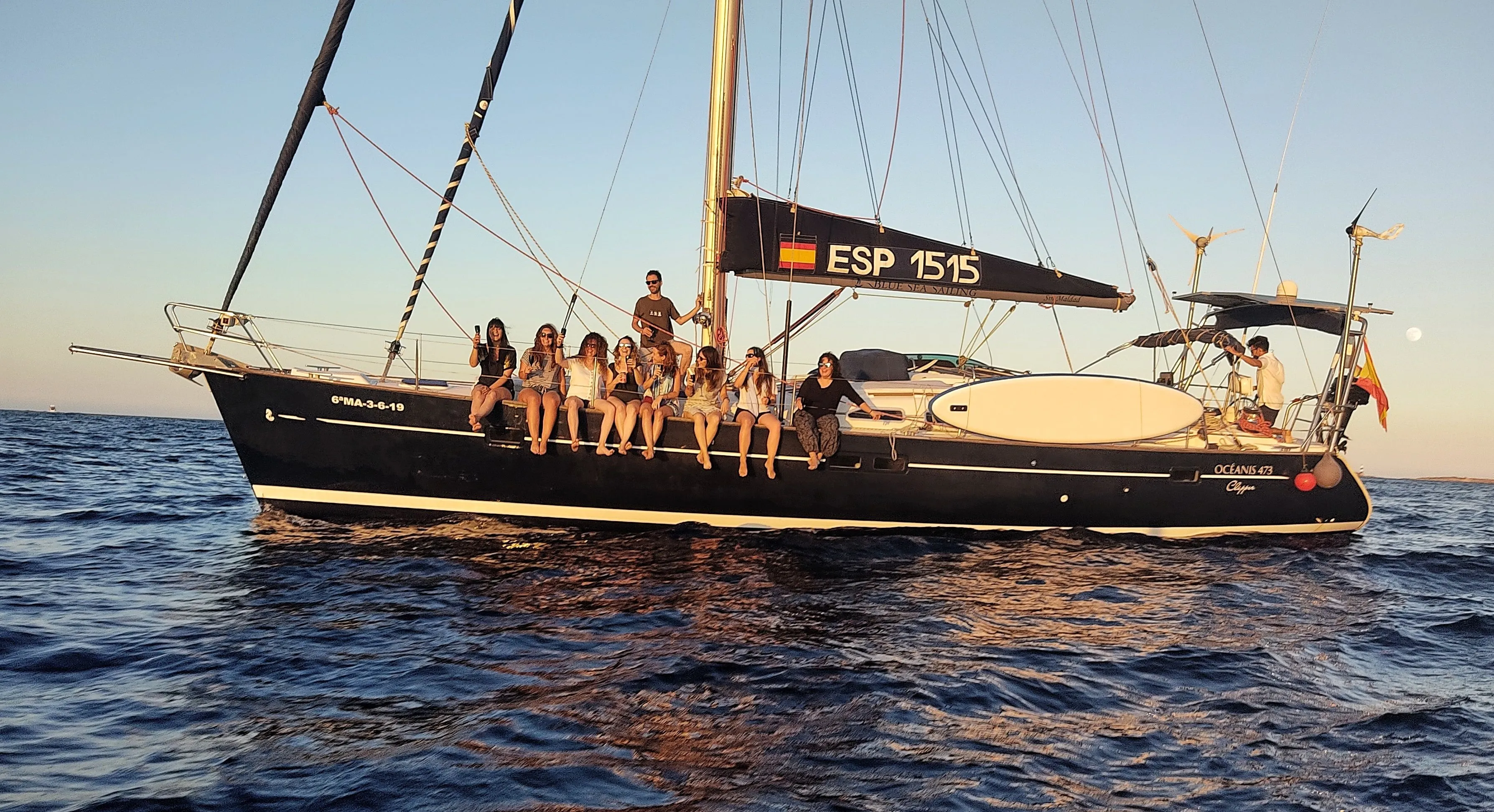 Charter a 14.32m Beneteau Oceanis 473 in Ibiza Town