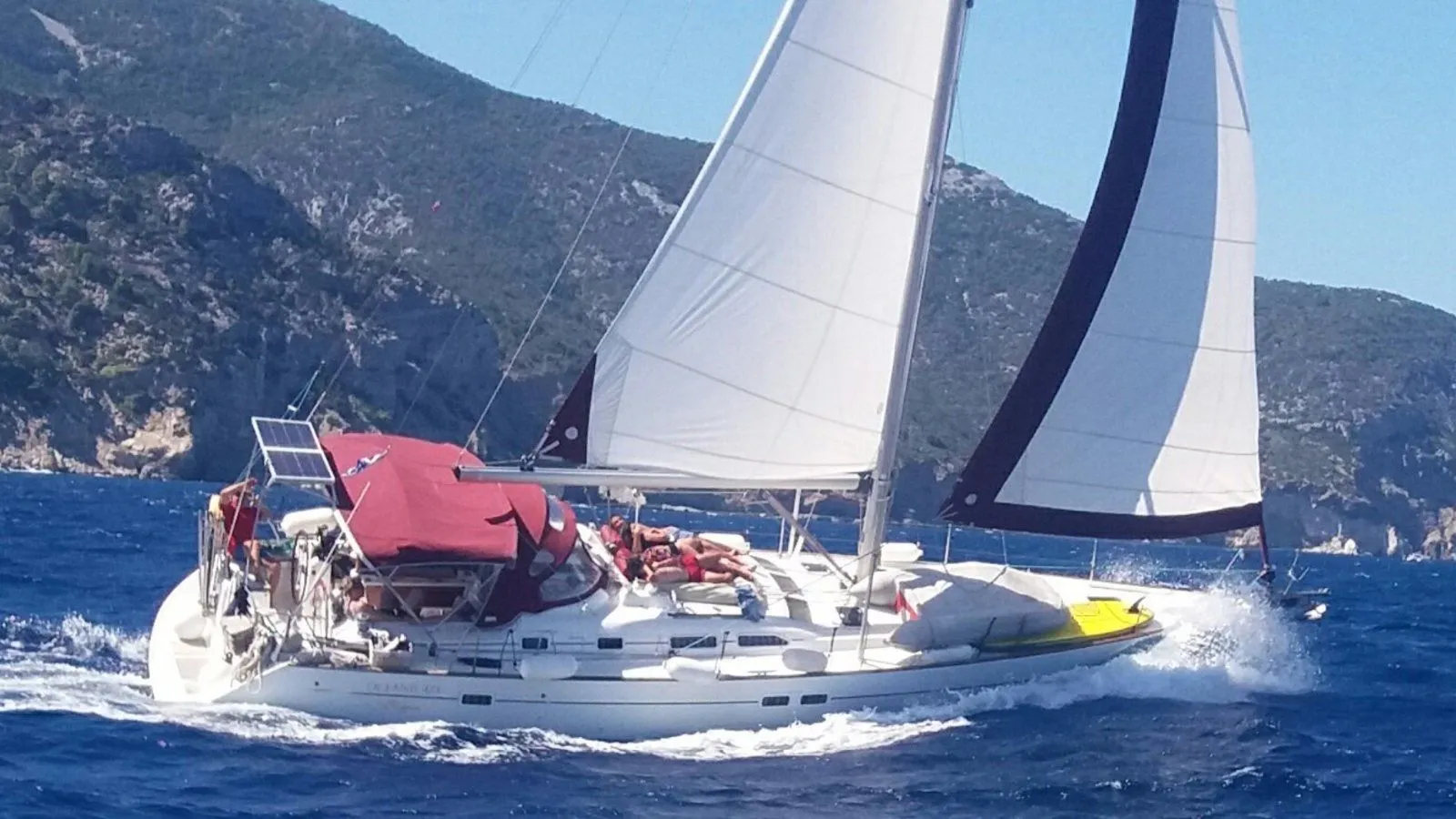 Pegasus Kiralık Teknesi - 1
