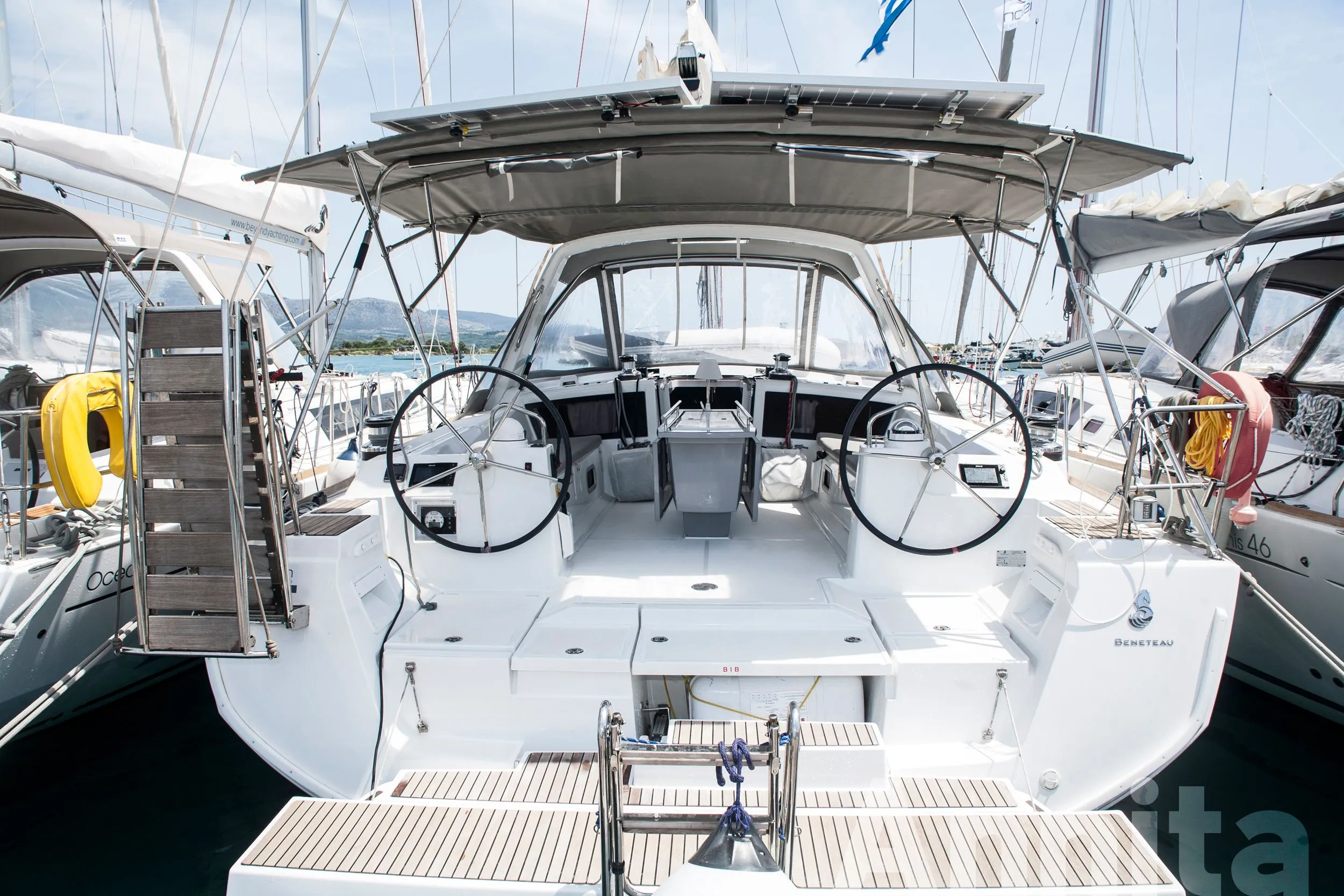 Annita Charter Boat