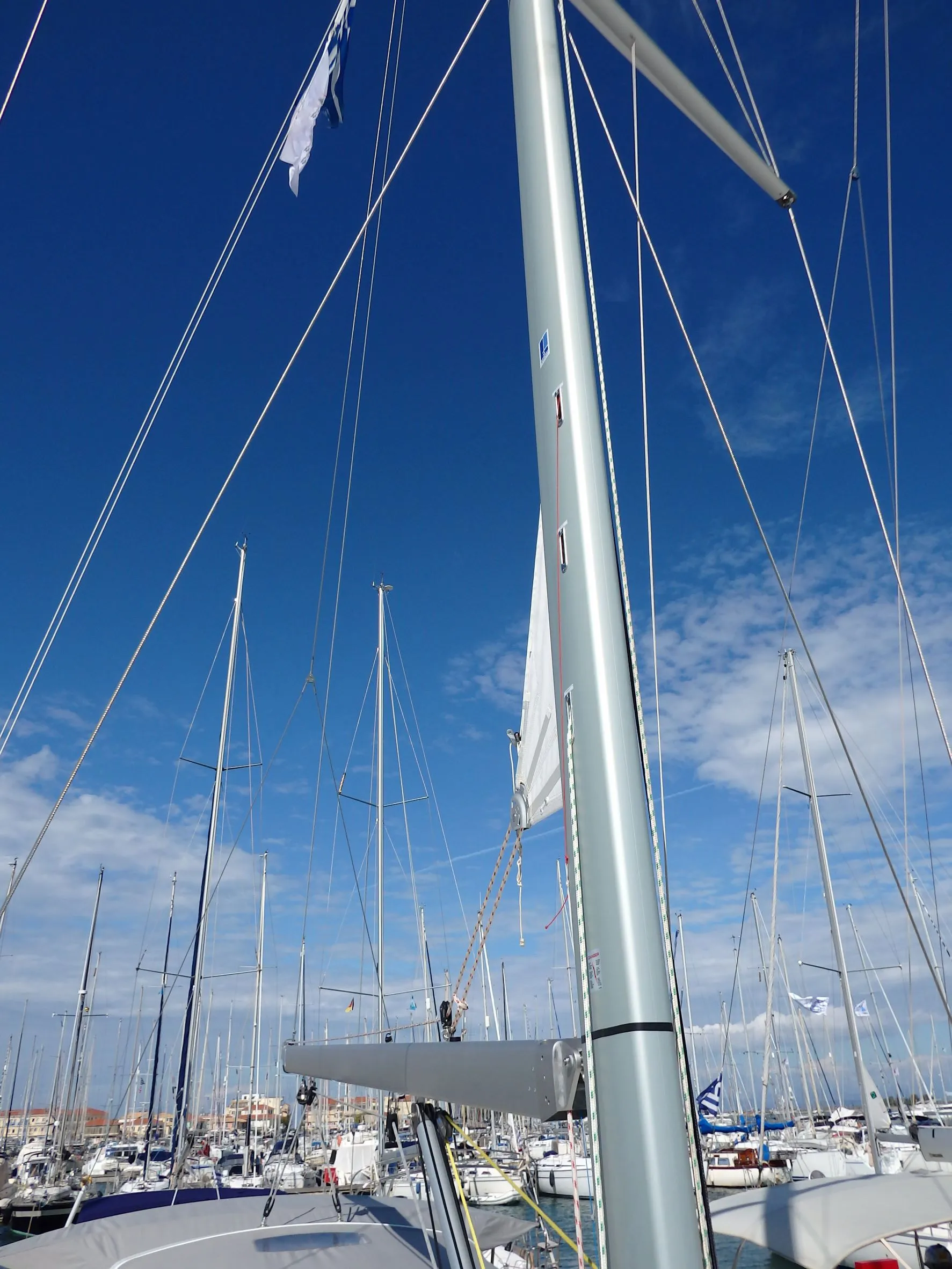 Chara Charterboot - 4