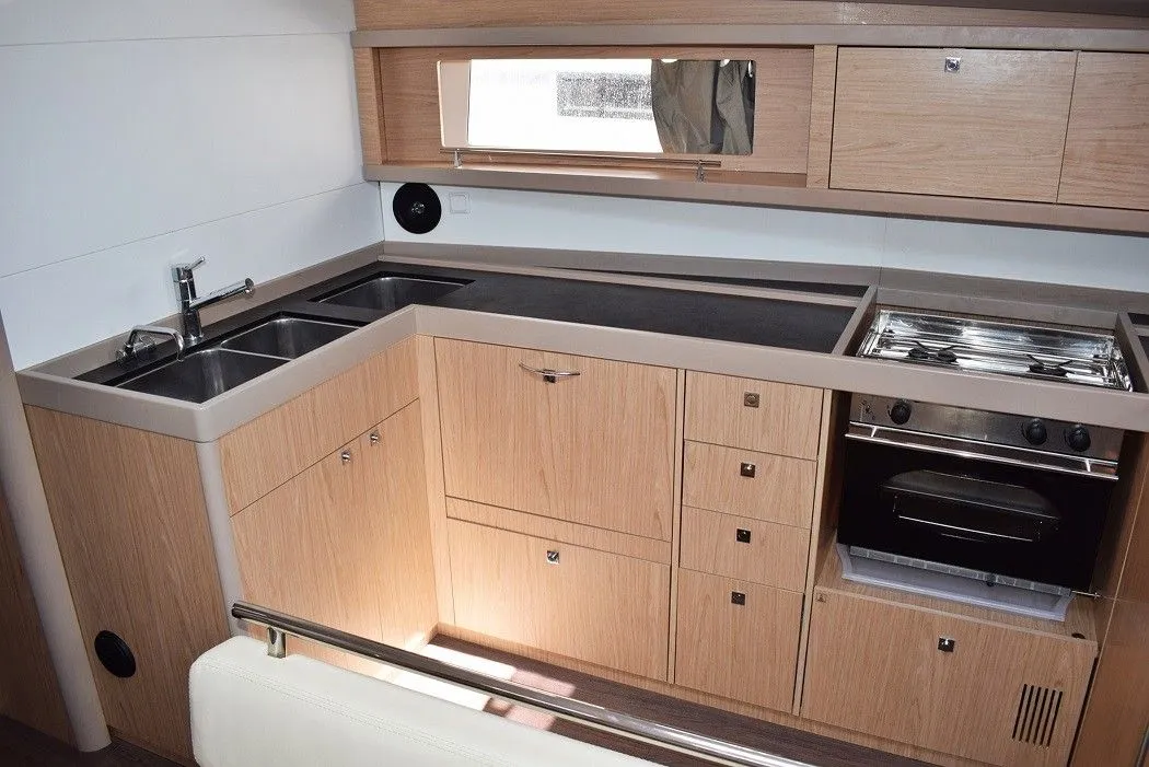 Trim Charterboot - 5