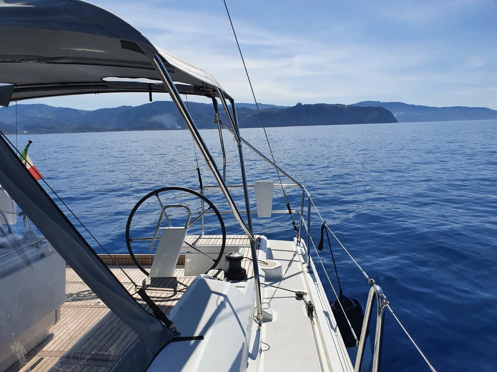 Rent a 15.5m Beneteau Oceanis 51 in Cannigione