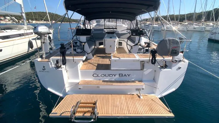 Cloudy Bay Charterboot - 3